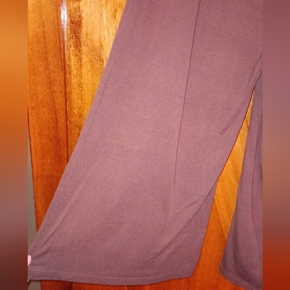 ⭐Mossimo supply co. (Utility style) capri's⭐(bundle (2) listings with a ⭐ for$15 - Picture 2 of 7